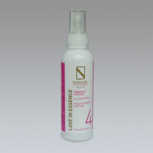 LOVE IN ESSENCE HYDRATING SPRAY